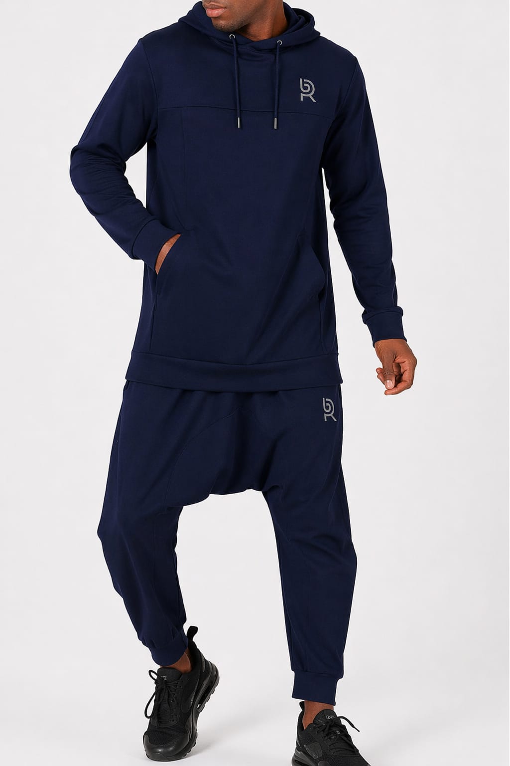 Ensemble Sarouel Homme – Jogging Moderne avec Sweat à Capuche – Tenue Streetwear Confortable – Sport & Détente – RB Mastour