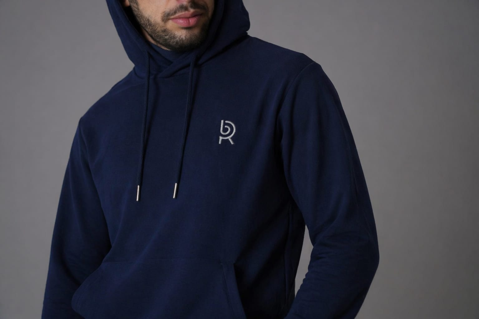 Ensemble Sarouel Homme – Jogging Moderne avec Sweat à Capuche – Tenue Streetwear Confortable – Sport & Détente – RB Mastour